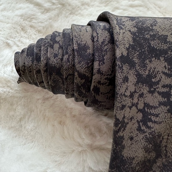 Valentino Cravatte Vintage Silk Brown Floral Men's Tie - Made in Italy. - Picture 2 of 10